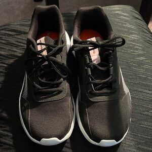 Reebok Black and Pale Pink Women's Sneakers Size 9